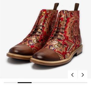 Red Paisley Taft Dress Boot Jack